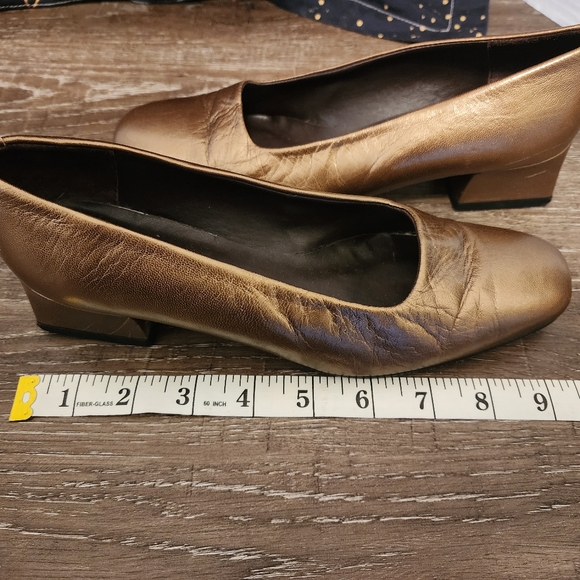 Sesto Meucci Womens 1.5” Block Heel Pumps Size 9M Made in Italy Size 9 - Picture 7 of 7